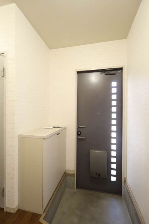 ディアスTmkの玄関