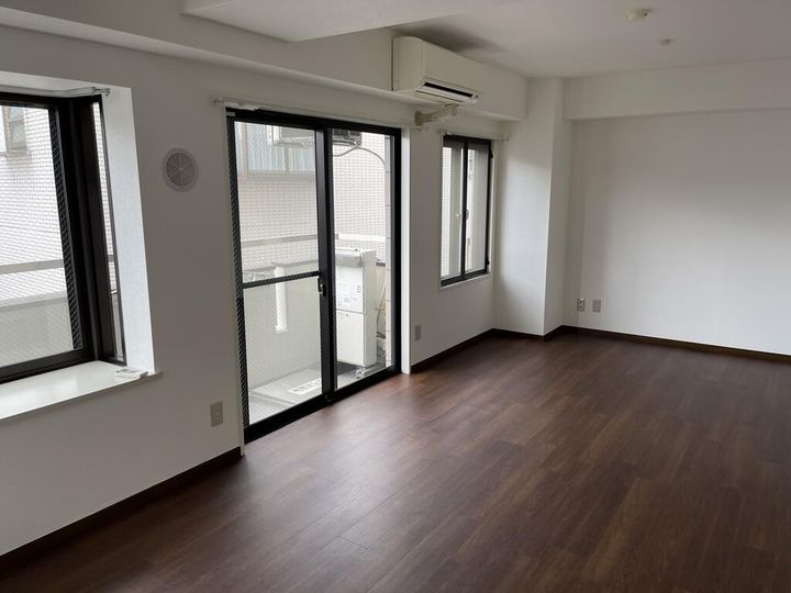 アネックス91の居間