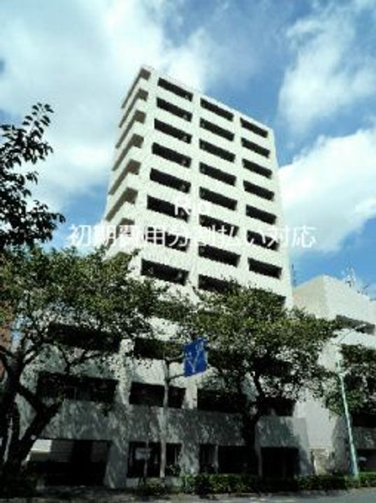 カスタリア中野の外観