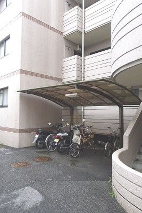 プリンスマンション高平の地図