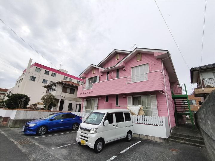 グリムハウスの外観