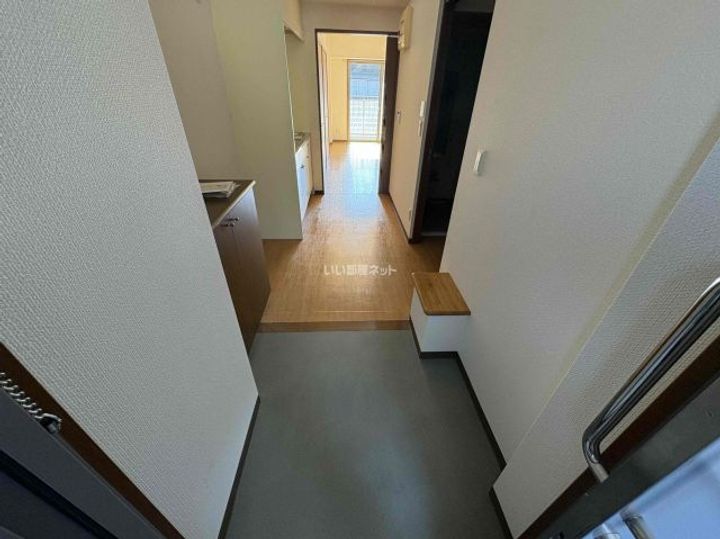 兵庫県神戸市北区谷上東町(マンション)の賃貸物件の玄関