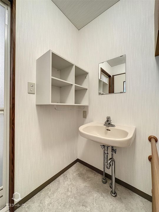 ハイツとみたの森の内装