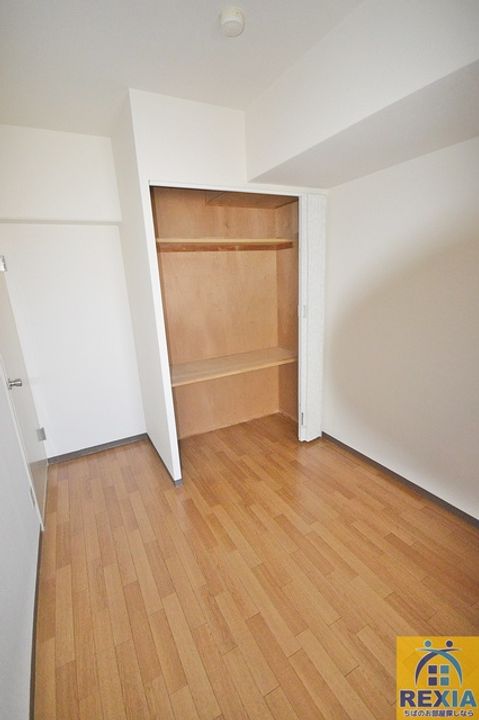 第二大越ビルの内装