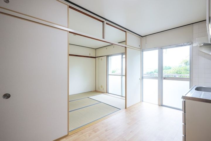 UR泉南一丘の居間
