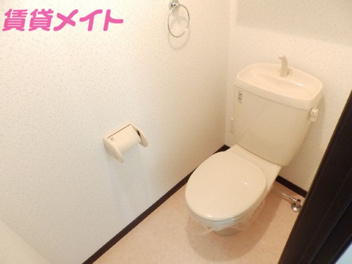 三重県鈴鹿市高岡台2(一戸建)の賃貸物件の内装