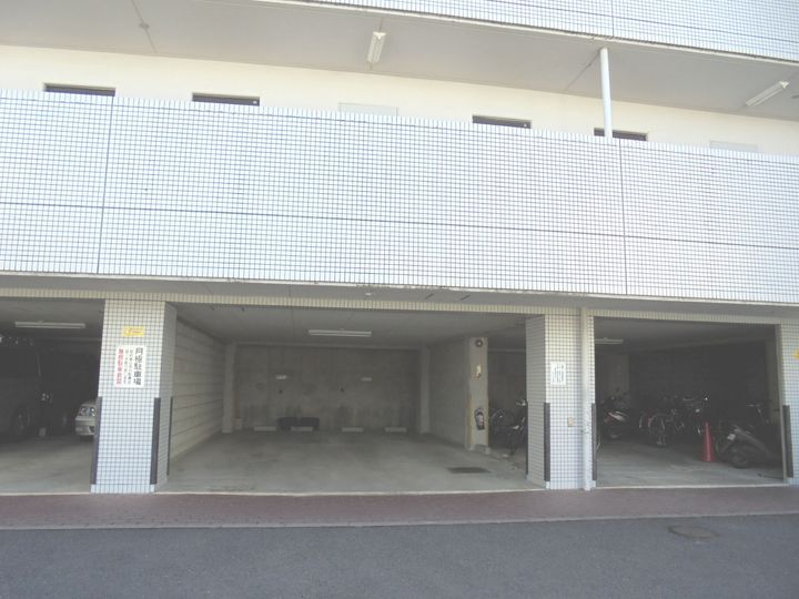 シャンブル向山の外観