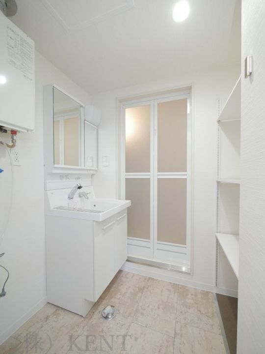 LANGRES HASSAMU(ラングルハッサム)の内装