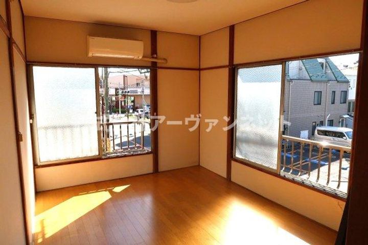 ゆき荘の居間