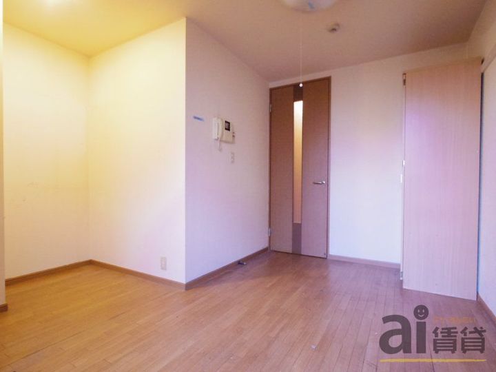 東京都府中市宮西町3(マンション)の賃貸物件の居間