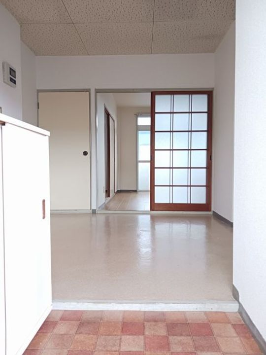 栃木県佐野市植下町(アパート)の賃貸物件の玄関