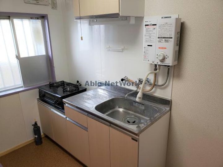 アルカサールAのキッチン