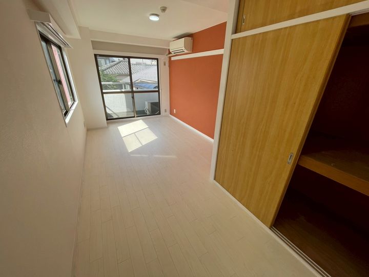 メゾン熊野町の居間