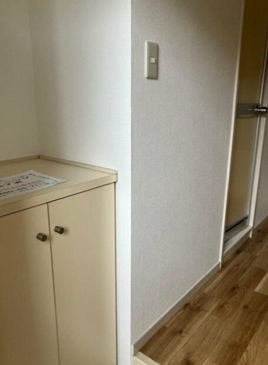 センチュリー鴻巣第一マンションの玄関