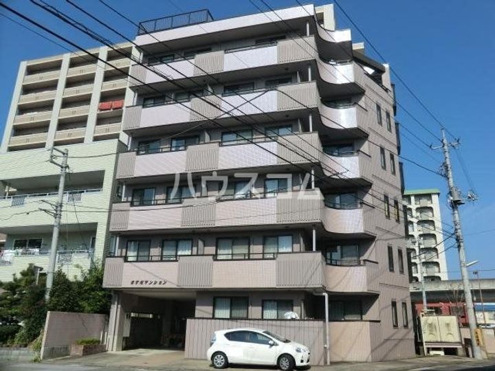 ますだマンションの外観
