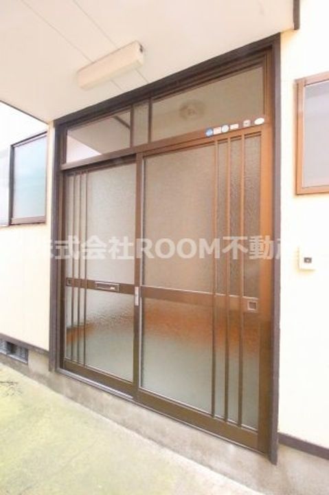 鹿児島県曽於市財部町下財部(一戸建)の賃貸物件の玄関