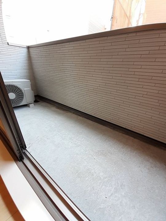 ハイソラーレ IIIの内装