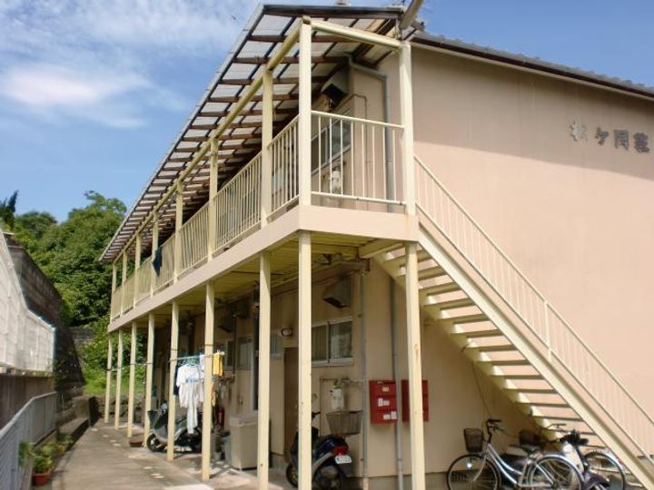 福岡県中間市扇ヶ浦1(アパート)の賃貸物件の外観
