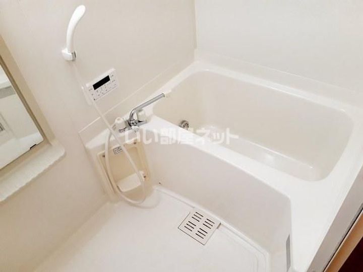 岐阜県岐阜市太郎丸北郷(アパート)の賃貸物件の風呂