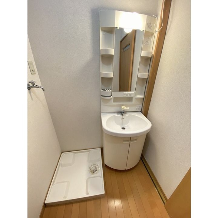プラグレスKの内装