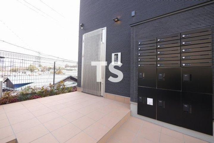 神奈川県横浜市西区西戸部町1(アパート)の賃貸物件の地図