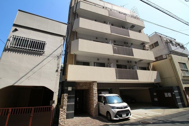 SUZUBUN桜町の外観