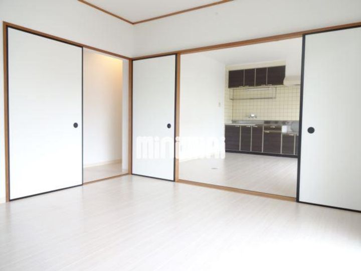 グランヴィラ大之浦の居間