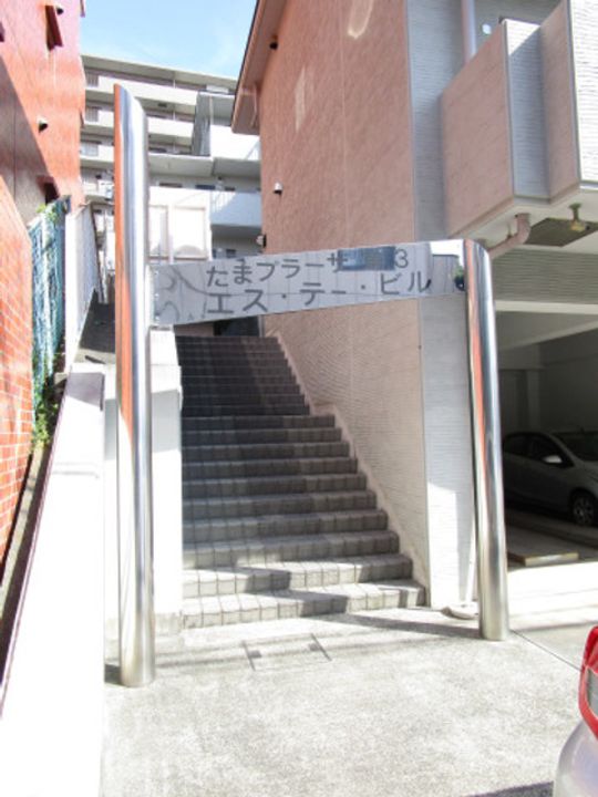 たまプラーザ第3エステービルの地図