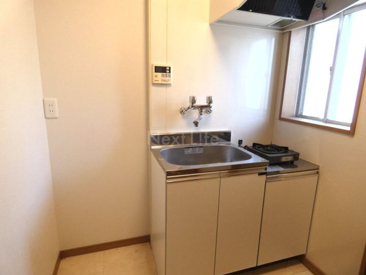 東京都八王子市東浅川町(マンション)の賃貸物件のキッチン