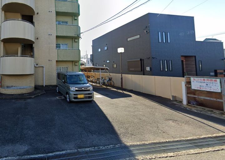 メゾンドール西町の地図