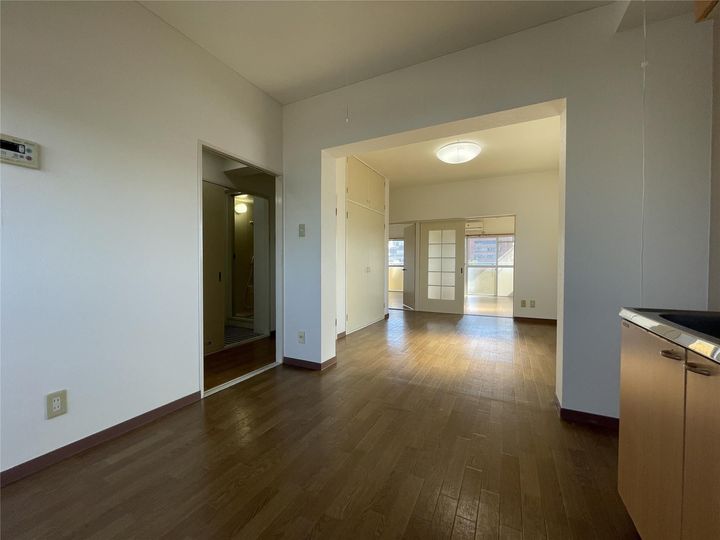 メゾンドール西町の居間