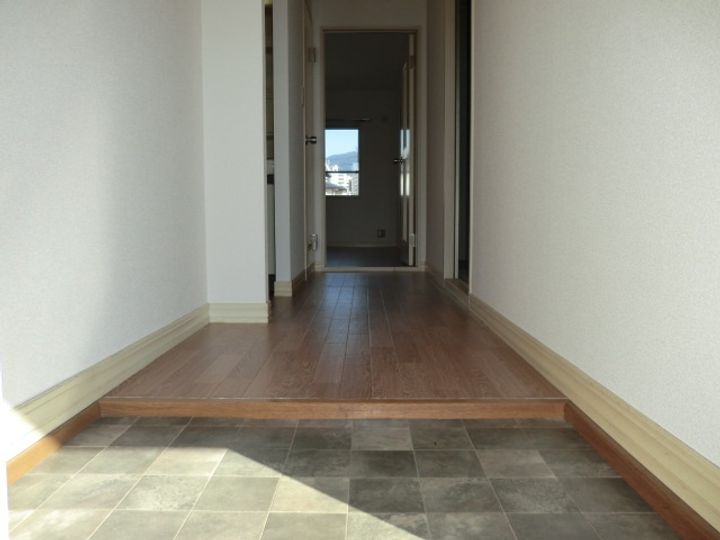 ハイム安祥の玄関