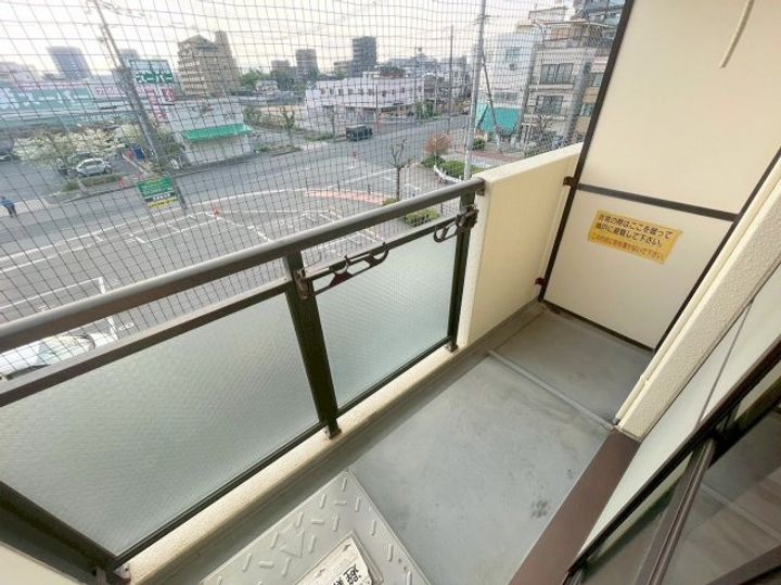 ローズコーポ新大阪8の内装