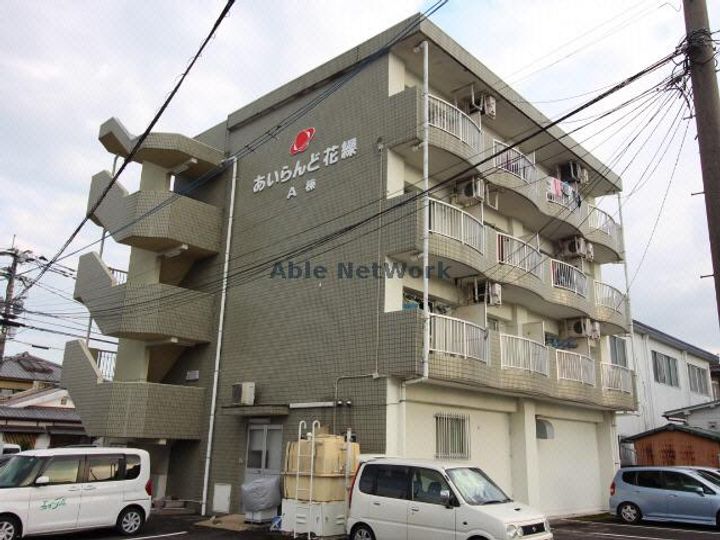 宮崎県都城市花繰町(マンション)の賃貸物件の外観