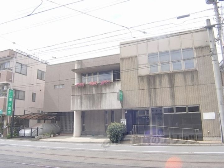 カルーナの周辺