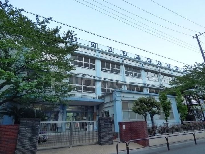 柳原宏和ハイツの周辺