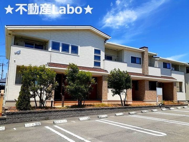 徳島県板野郡藍住町奥野字矢上前(アパート)の賃貸物件の外観