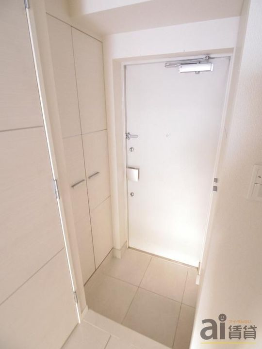 東京都練馬区高松6(マンション)の賃貸物件の玄関