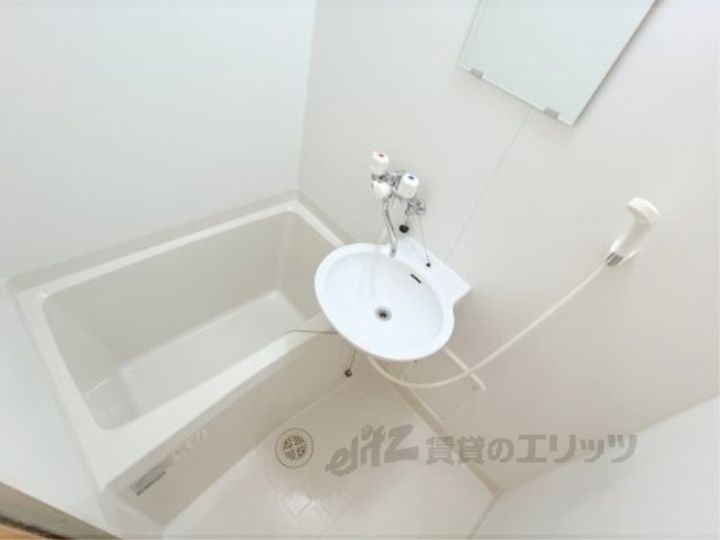 レオパレスエスポワールの風呂