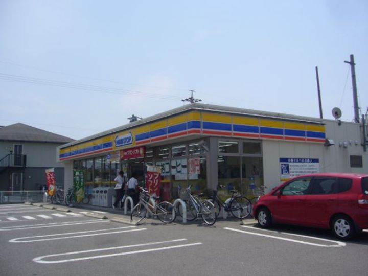 ジャルダン B棟の周辺