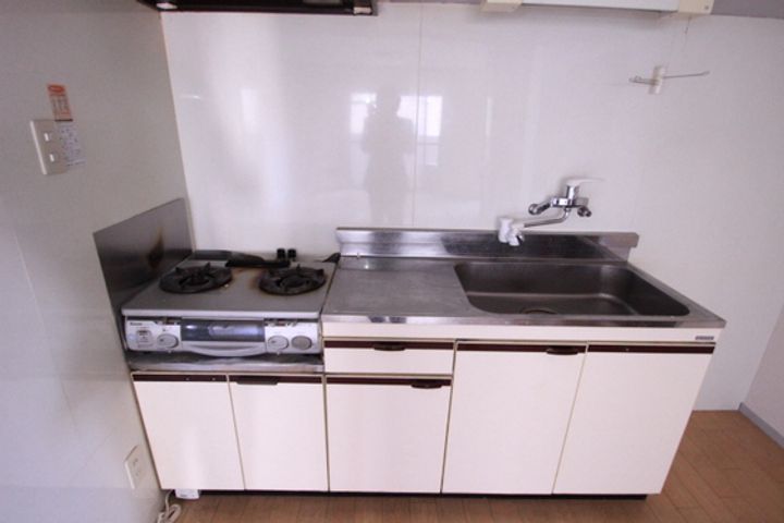 NIKKEI 南竹屋Iのキッチン
