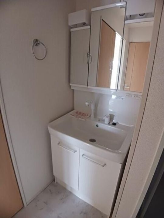 フローレスの内装