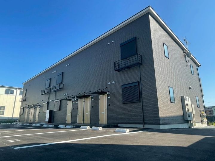 トラミッドヴィラ花田の外観