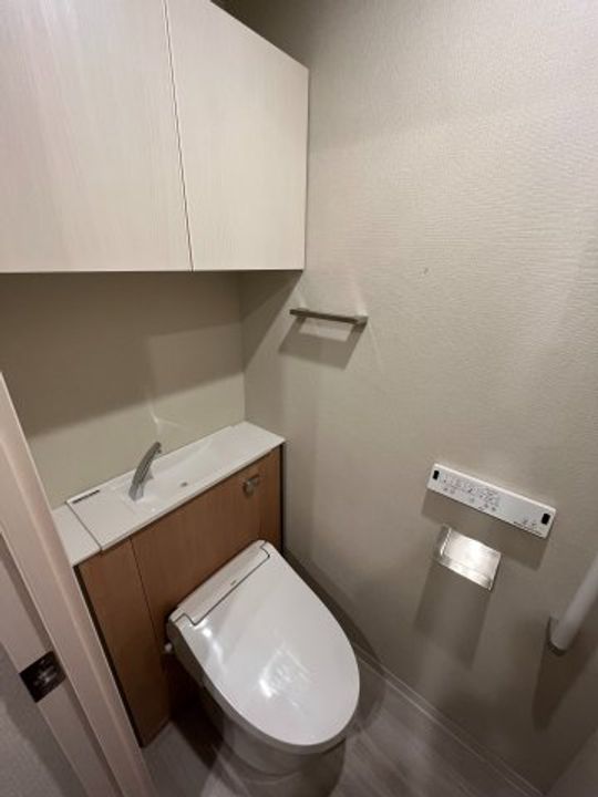 東京都台東区今戸1の賃貸マンションの内装