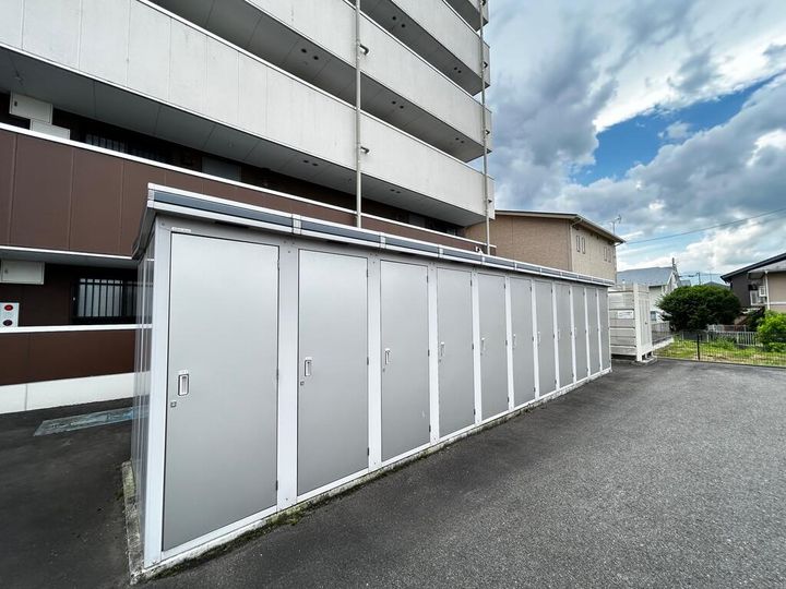 GLACE HILLS(グレースヒルズ)の地図