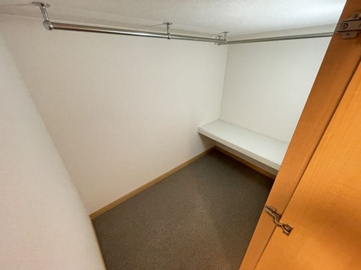 レオパレスソレイユ南栄の内装