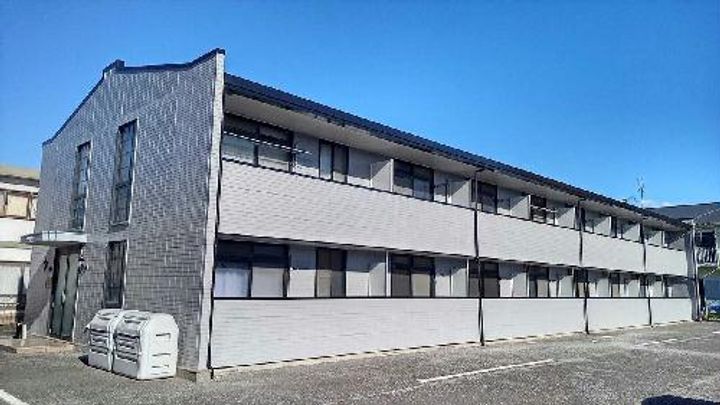 レオパレスプリマベーラの外観