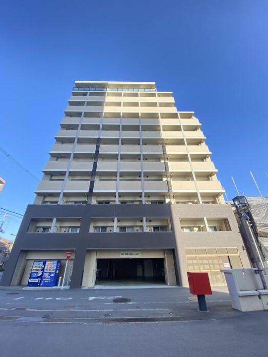 カスタリア京都西大路の外観