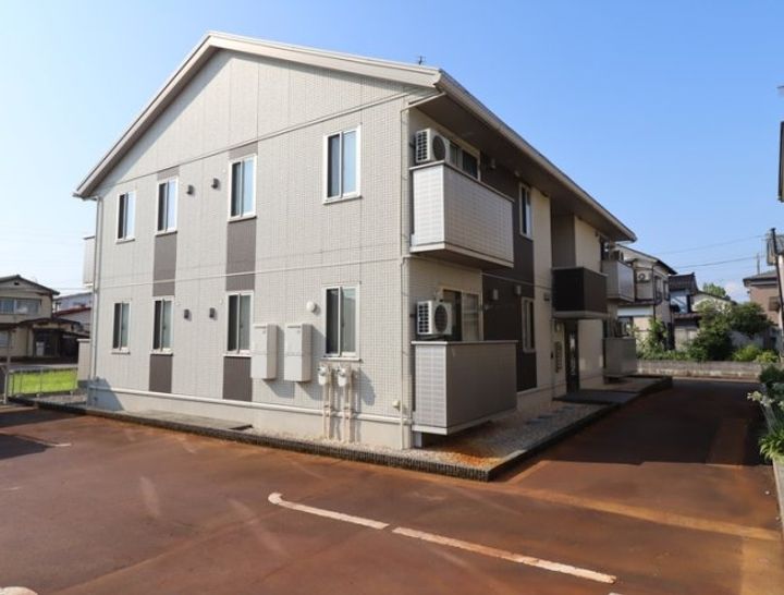新潟県長岡市沢田2(アパート)の賃貸物件の外観