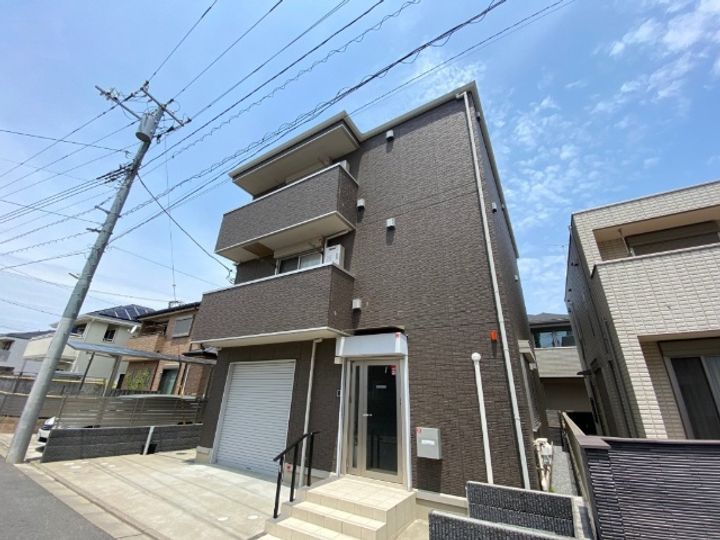 グローリーレジデンスの外観